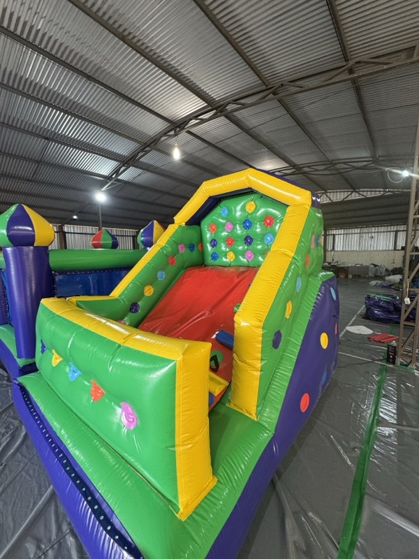 Mini com Piscina Removível