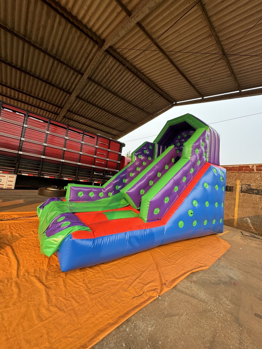 Premium Slide 8